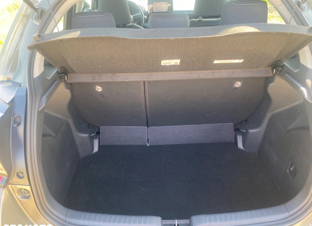 Toyota Yaris cena 70110 przebieg: 18500, rok produkcji 2021 z Kielce małe 407